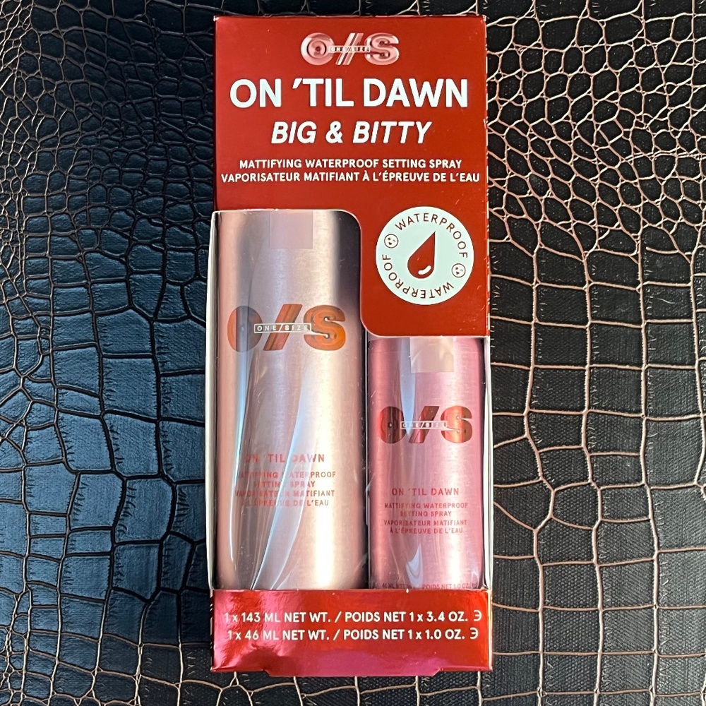ONE/SIZE by Patrick Starrr  On 'Til Dawn Mattifying Waterproof Setting Spray Duo